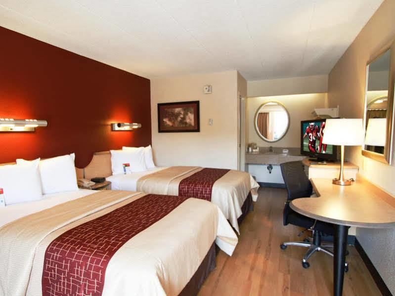 Red Roof Inn Virginia Beach Exterior photo