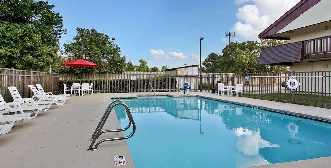 Red Roof Inn Virginia Beach Exterior photo
